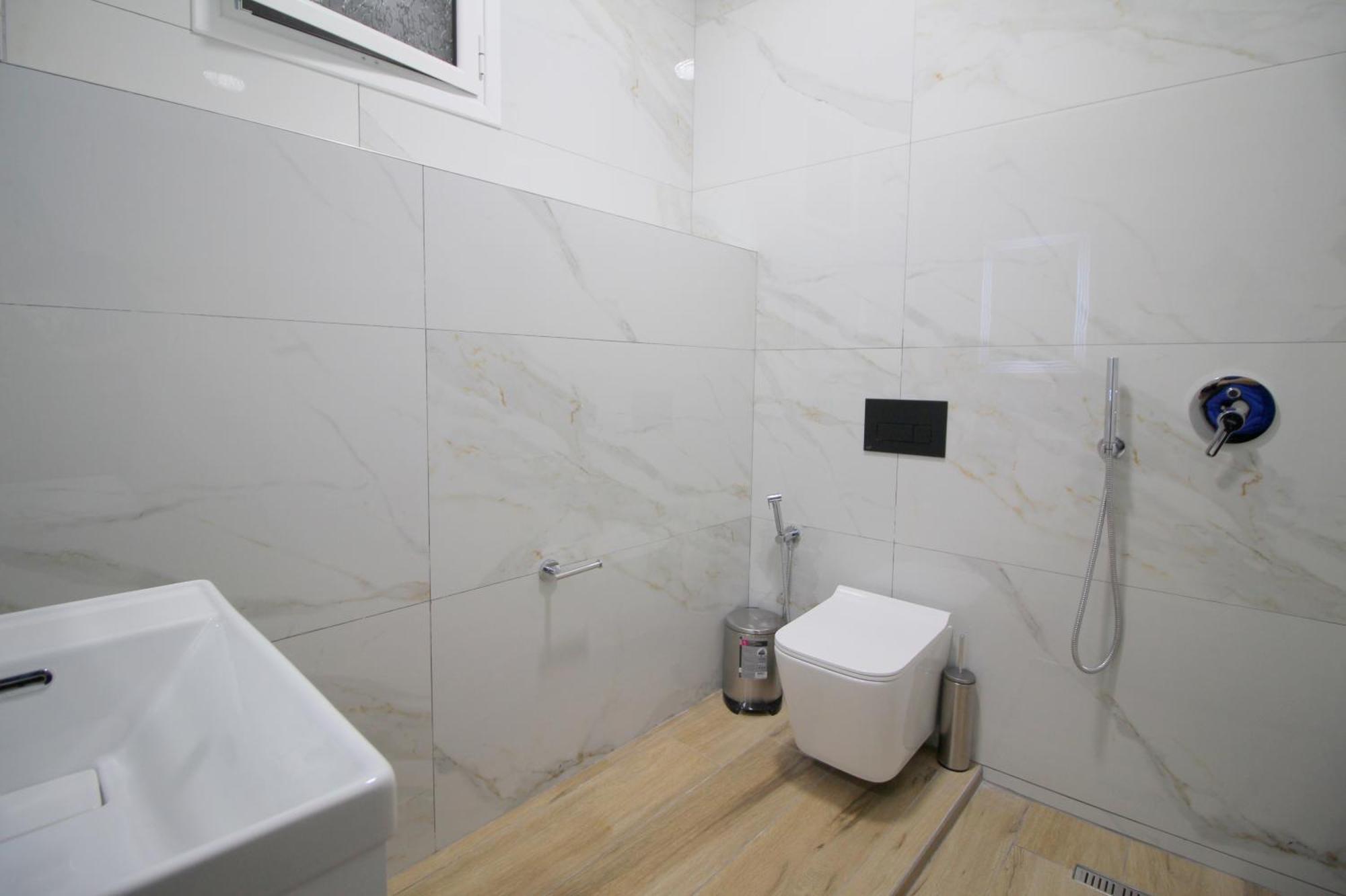 Alis Apartments Sarandë Esterno foto