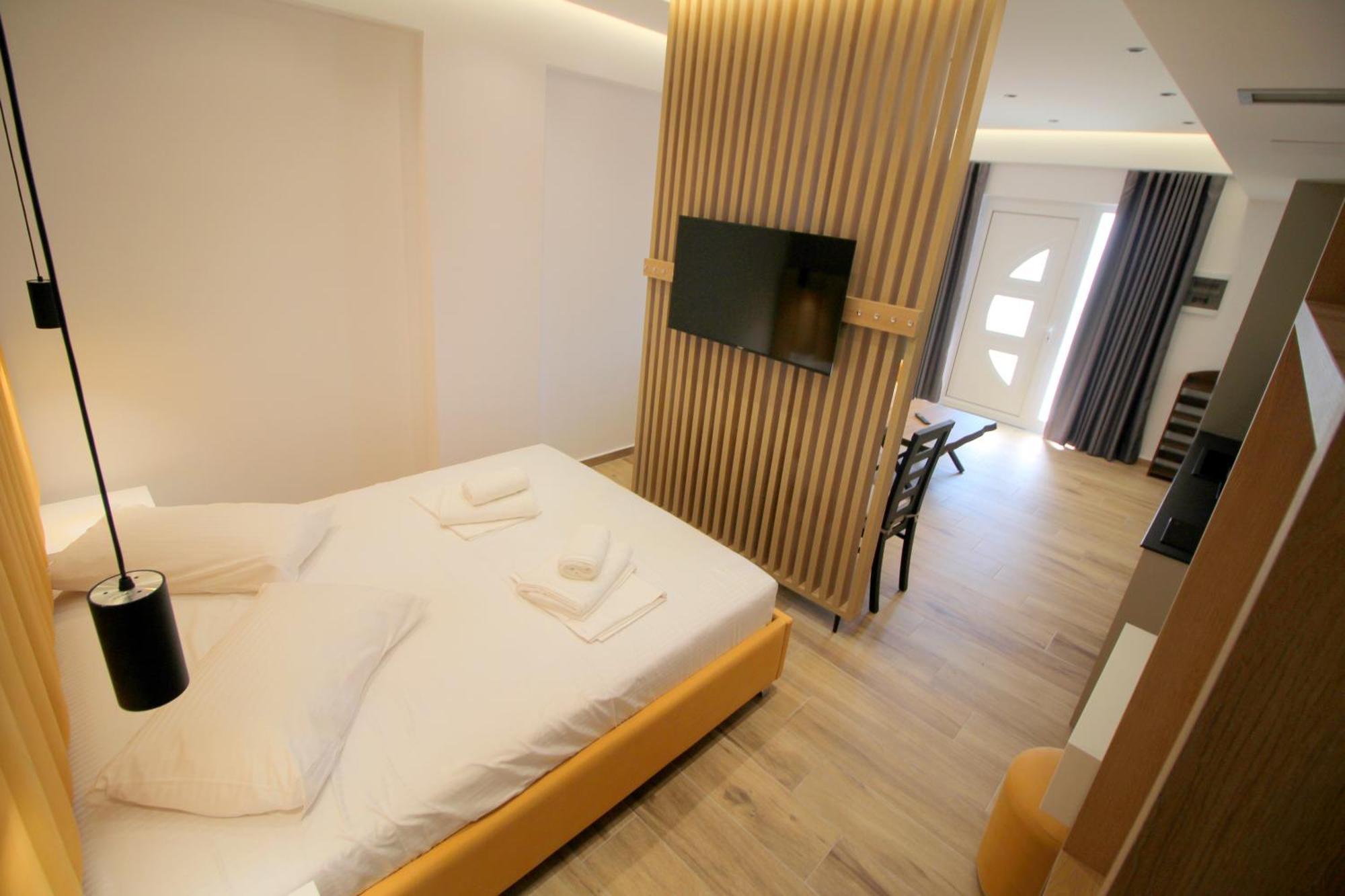 Alis Apartments Sarandë Esterno foto